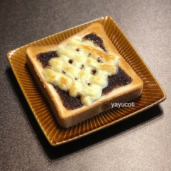 はまります！チョコチーズトースト